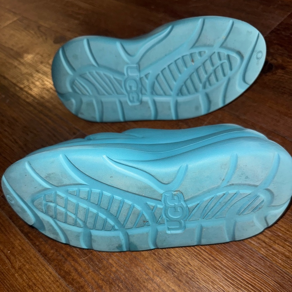UGG • Sport Yeah Clog Size 8 - Picture 8 of 9